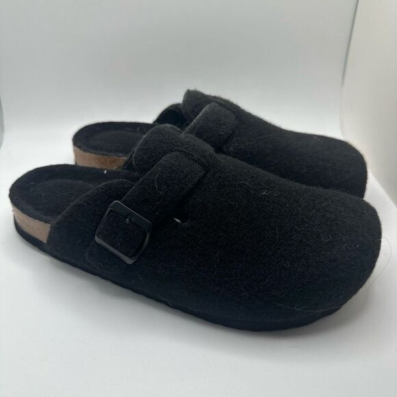 CUSHIONAIRE Women's Cork Footbed Clog with Faux Fur Lining 8.5 BLACK WOOL RETURN - Picture 1 of 7